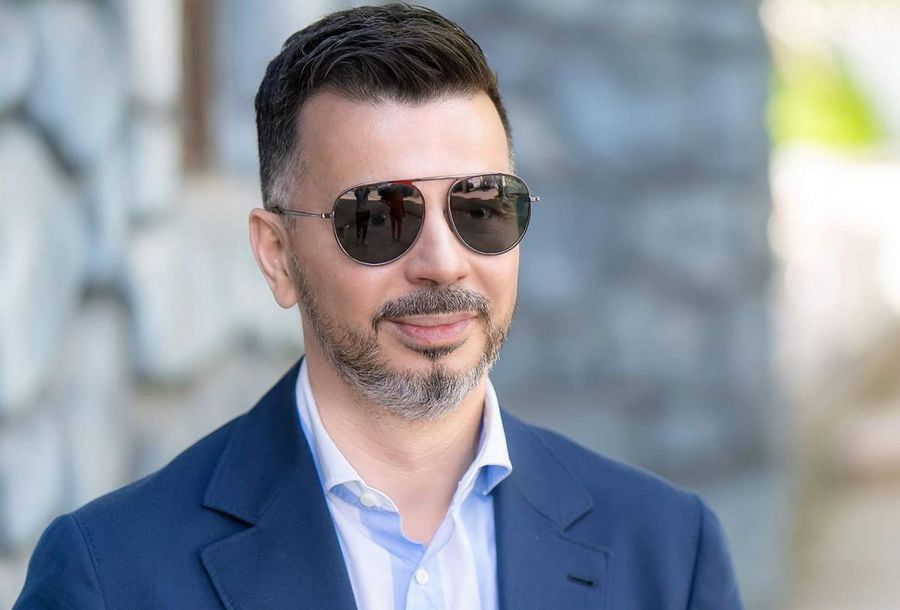 Ilie Dumitrescu, intermediar la vânzarea FCSB: „Au negociat și pentru Palat! Când să ajungem la întâlnire, îmi vine notificare: «Vreau 40 de milioane de euro!»”