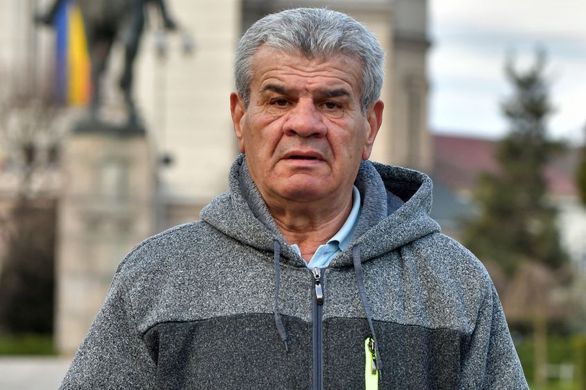 Iuliu Hajnal (71 de ani), jucătorul de legendă de la Târgu Mureș, povestește cum a trăit fără tată de la vârsta de cinci ani