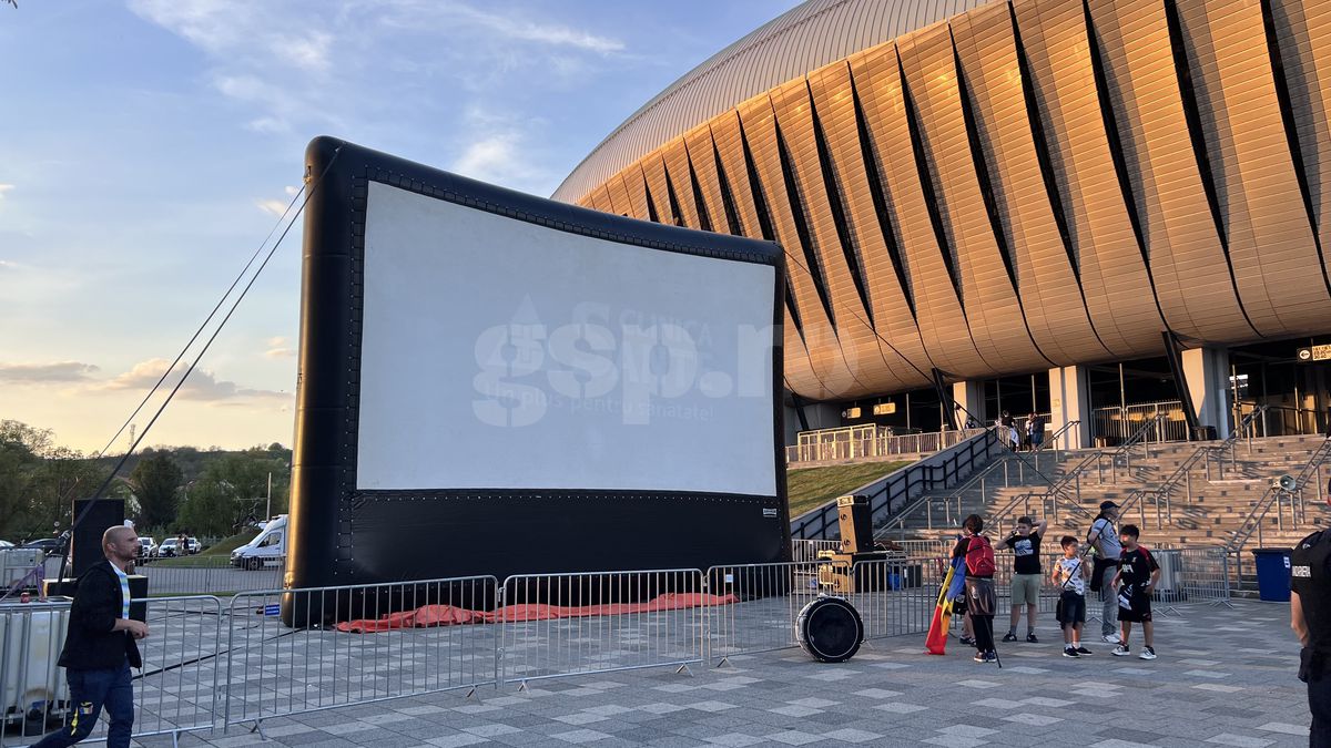 Cum urmăresc fanii lui U Cluj derby-ul cu CFR