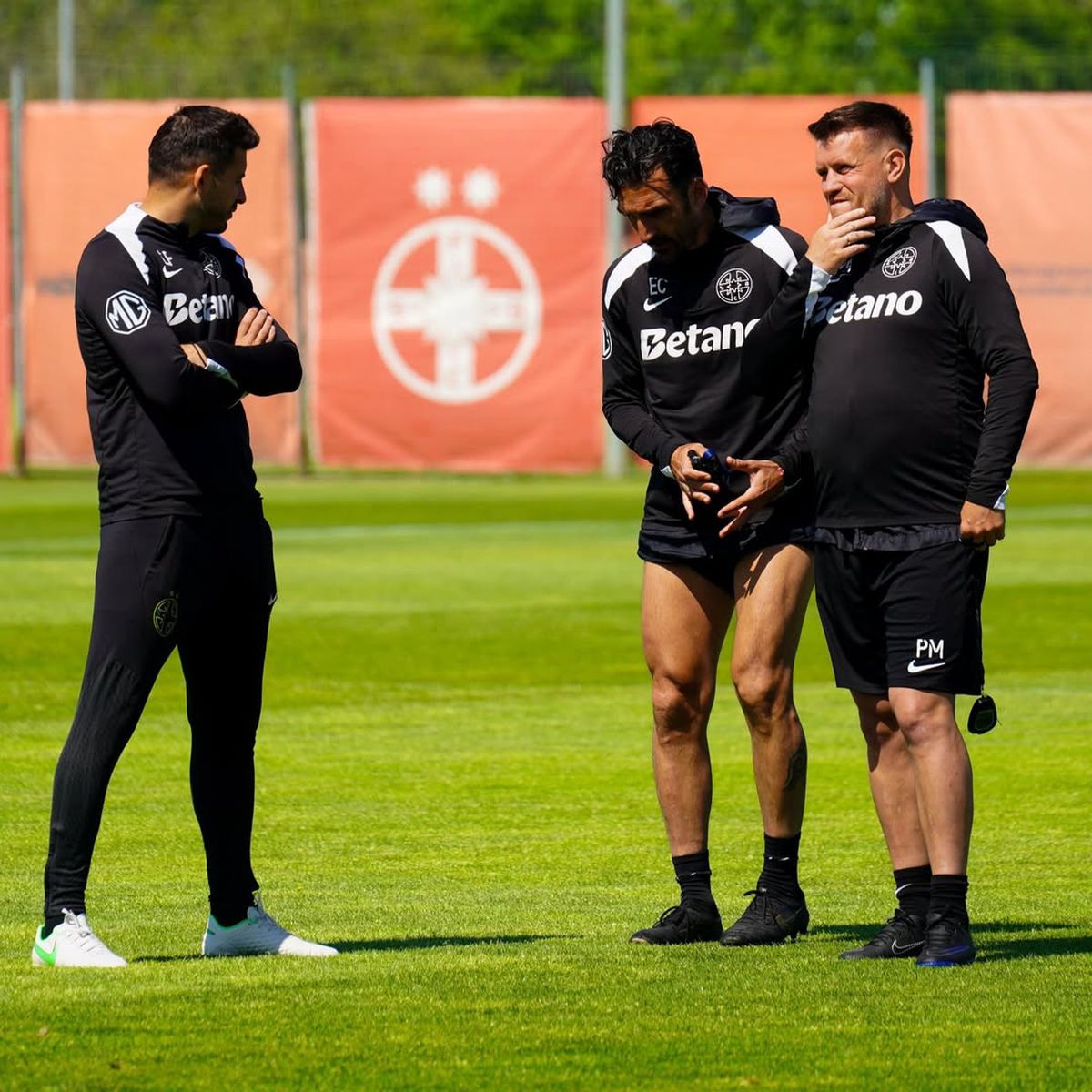 Back în business! Cum a fost surprins Darius Olaru la antrenamentul FCSB-ului