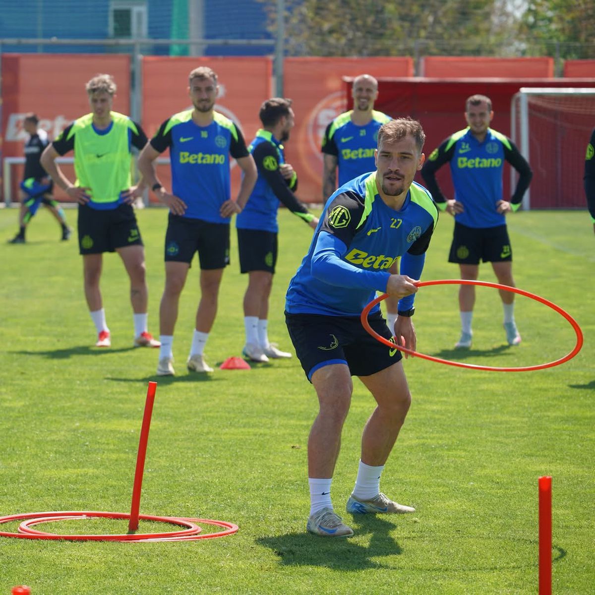 Darius Olaru a revenit la antrenamentele celor de la FCSB