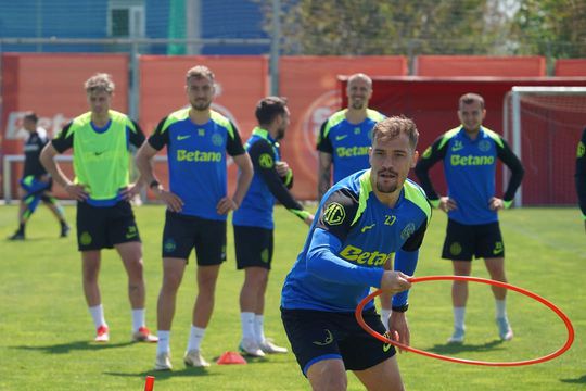 FCSB, antrenament înaintea derby-ului cu Dinamo, foto: Instagram @fcsbofficial