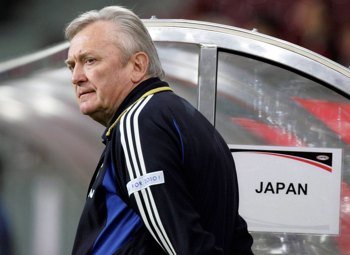 20 de nopți nedormite: din bețiv și ignorant a devenit un antrenor de legendă! + Cele 11 sticle de whisky băute înaintea „sferturilor” din Italia '90