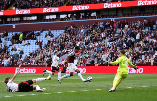 Luptă nebună în Anglia pentru ultimele locuri de Liga Campionilor » 3 echipe sunt la egalitate de puncte