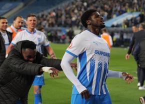 Note GSP la Universitatea Craiova - Dinamo 2-1 » Nota 2 pentru asistent!