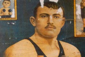 „Eroul din Lika”, luptătorul care intra la Tito în birou cu pistolul, era prieten cu Nikola Tesla și dona bani Crucii Roșii
