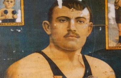„Eroul din Lika”, luptătorul care intra la Tito în birou cu pistolul, era prieten cu Nikola Tesla și dona bani Crucii Roșii