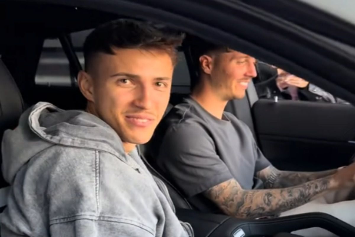 David Miculescu și-a făcut cadou de ziua lui un bolid de peste 100.000 de euro » Octavian Popescu l-a însoțit