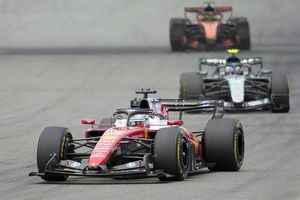 Marele Premiu de Formula 1 de la Miami: cursă reluată, luptă aprigă la vârf