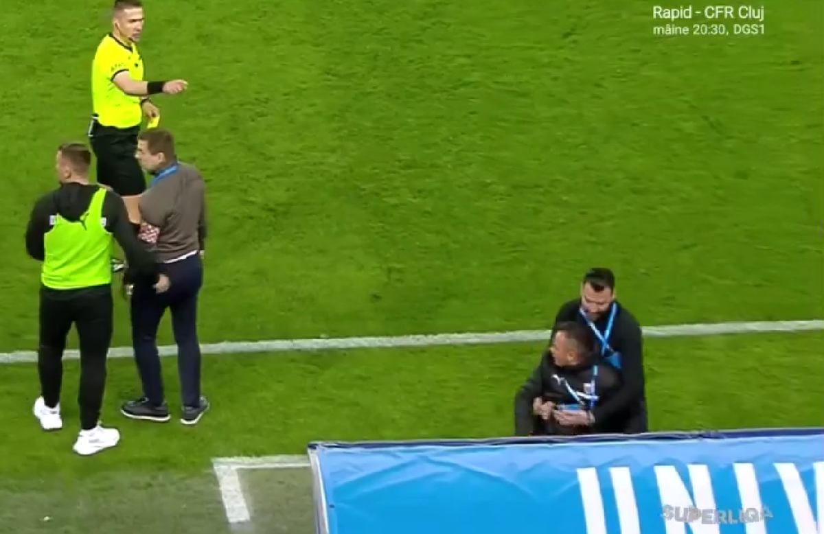„Fu**ing JOKE!” » Jucătorii lui Dinamo au răbufnit după eroarea evidentă de arbitraj din Bănie