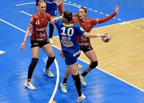 Condusă cu 7 goluri la Vâlcea, Gloria Bistrița a reușit revenirea de titlu în „Liga Florilor” » Cum devine matematic campioană