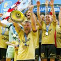 La 40 de ani, Podolski a câștigat trofeul cu echipa de suflet // FOTO: X