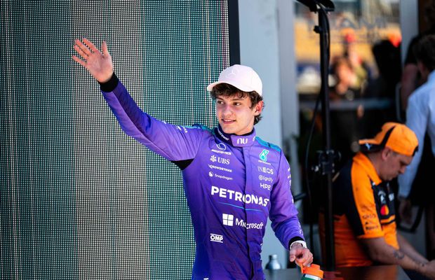 Kimi Antonelli, de neoprit, pentru a 3-a oară la rând în pole-position! Motivul pentru care Marele Premiu din Miami a fost mutat cu 3 ore mai devreme