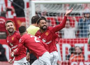 Manchester United - Liverpool, derby în runda #35 din Premier League » Două goluri în 14 minute
