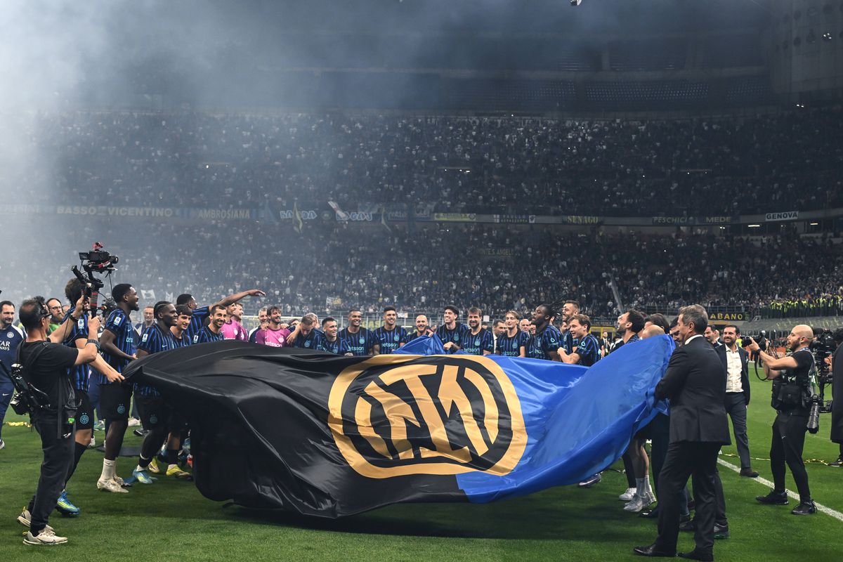 Jose Mourinho i-a dat mesaj lui Chivu după titlul cucerit în Serie A cu Inter: „Printre cele mai apreciate”