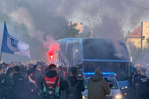 Echipe de start la Craiova - Dinamo: Coelho începe fără cei mai buni 3 marcatori + Căpitanul „câinilor”, din nou pe bancă