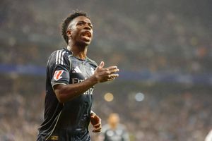 Real Madrid câștigă la Espanyol și amână titlul Barcelonei » Vinicius, eroul „galacticilor”