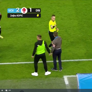 Zeljko Kopic și Florentin Petre, protest după golul Craiovei // Capturi FOTO @Digi Sport 1
