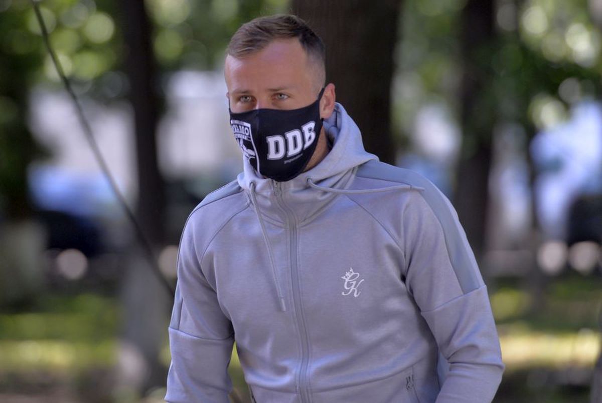 EXCLUSIV Primul semn că Dinamo se vinde! Anunțul făcut de conducere către jucători