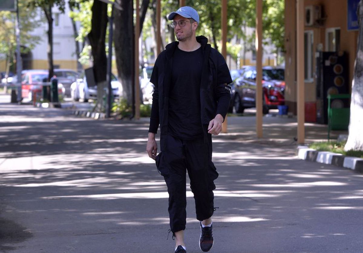 EXCLUSIV Primul semn că Dinamo se vinde! Anunțul făcut de conducere către jucători