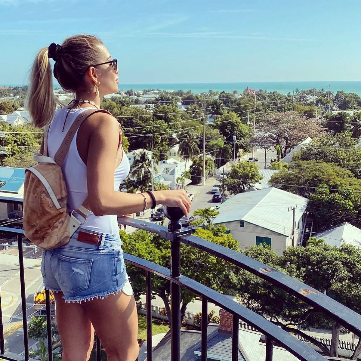 VIDEO + FOTO Montini a venit cu iubita la vizita medicală a lui Dinamo! Frumoasa Valentina a atras toate privirile