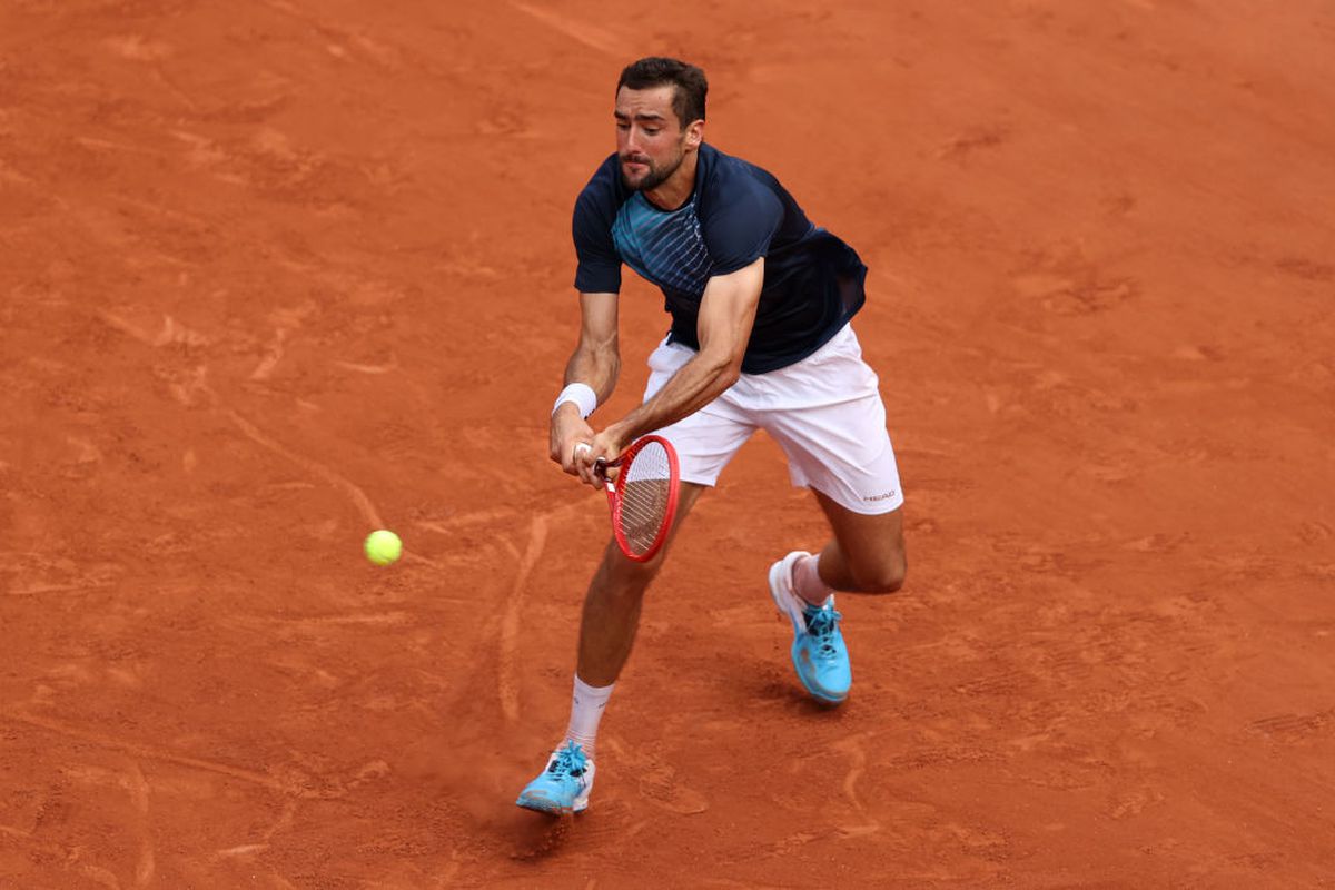 Moment tensionat la meciul lui Federer »  Schimb de replici cu Cilic: „Joc prea încet?”