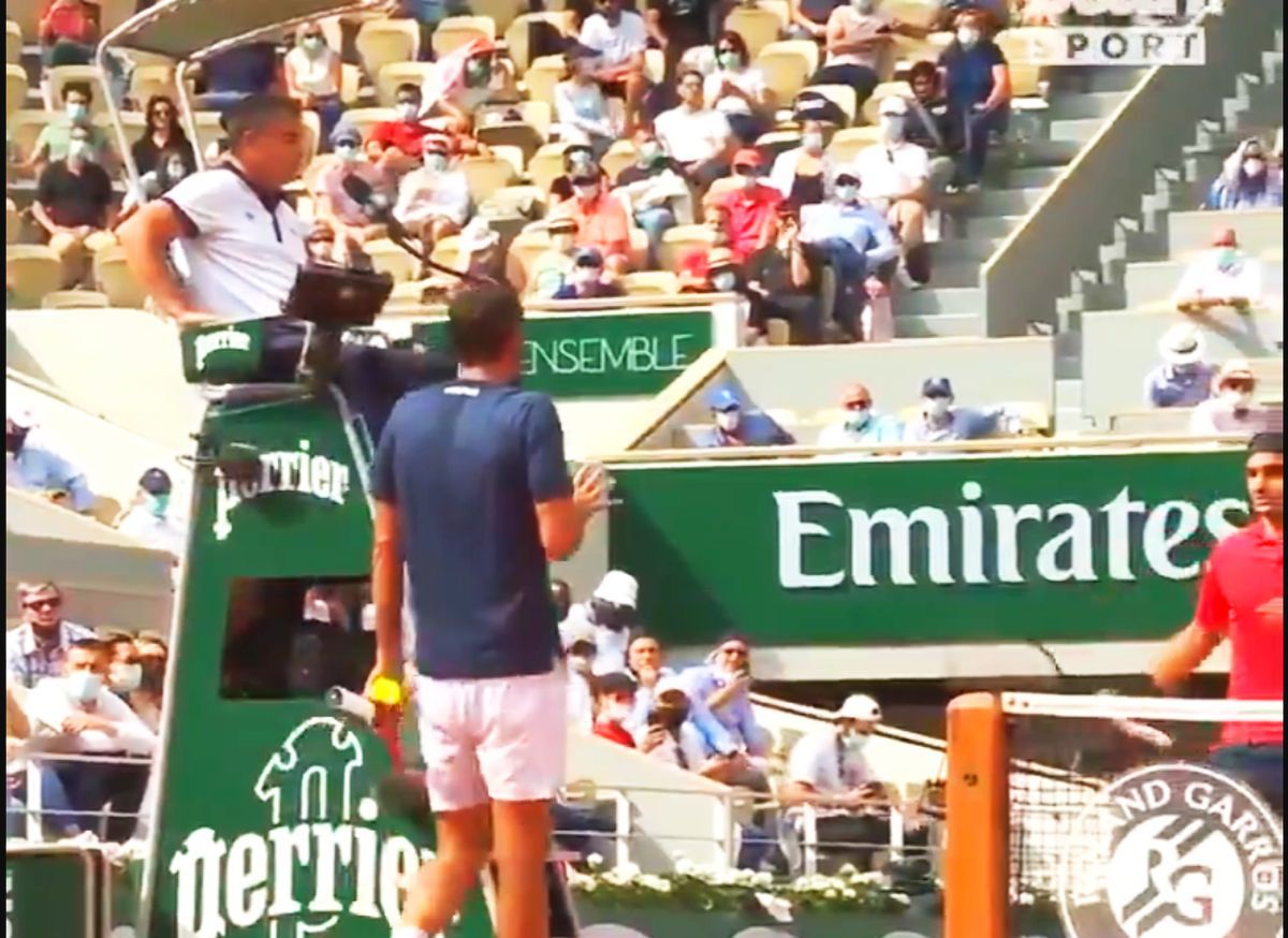 Moment tensionat la meciul lui Federer »  Schimb de replici cu Cilic: „Joc prea încet?”