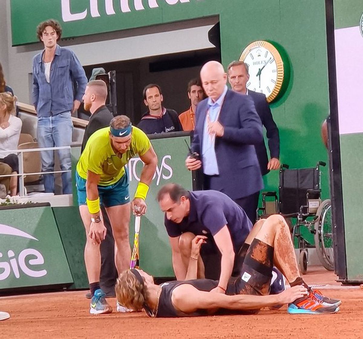 Zverev face un anunț îngrijorător după accidentarea din semifinala cu Nadal: „E foarte serioasă”