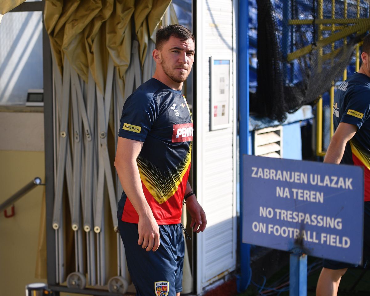 Antrenamentul lui Edi Iordănescu de la Podgorica, supravegheat de Răzvan Burleanu