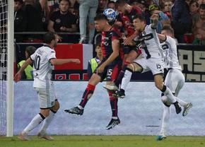 Parma - Cagliari, returul semifinalei barajului de promovare în Serie A, se joacă ACUM » Man e titular!