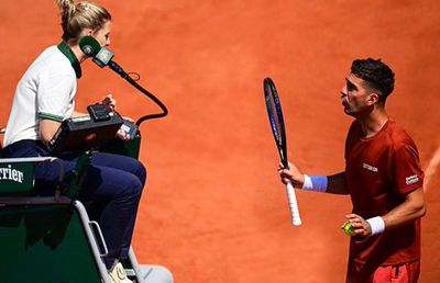 Scandal la Roland Garros! S-a luat de arbitră în timpul meciului: „Vrei să mă p** pe teren? Asta e ceea ce vrei?”