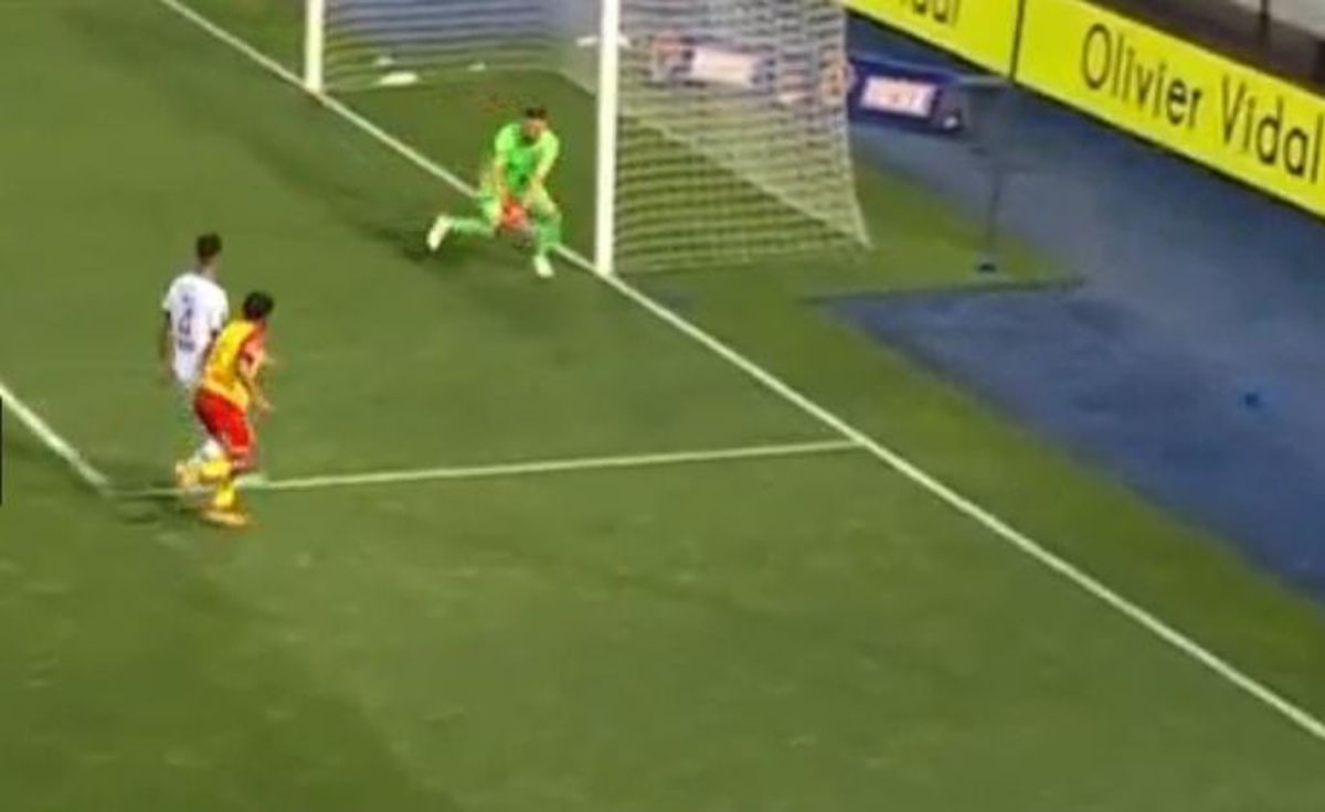 Ionuț Radu, gafe uriașe în Auxerre - Lyon