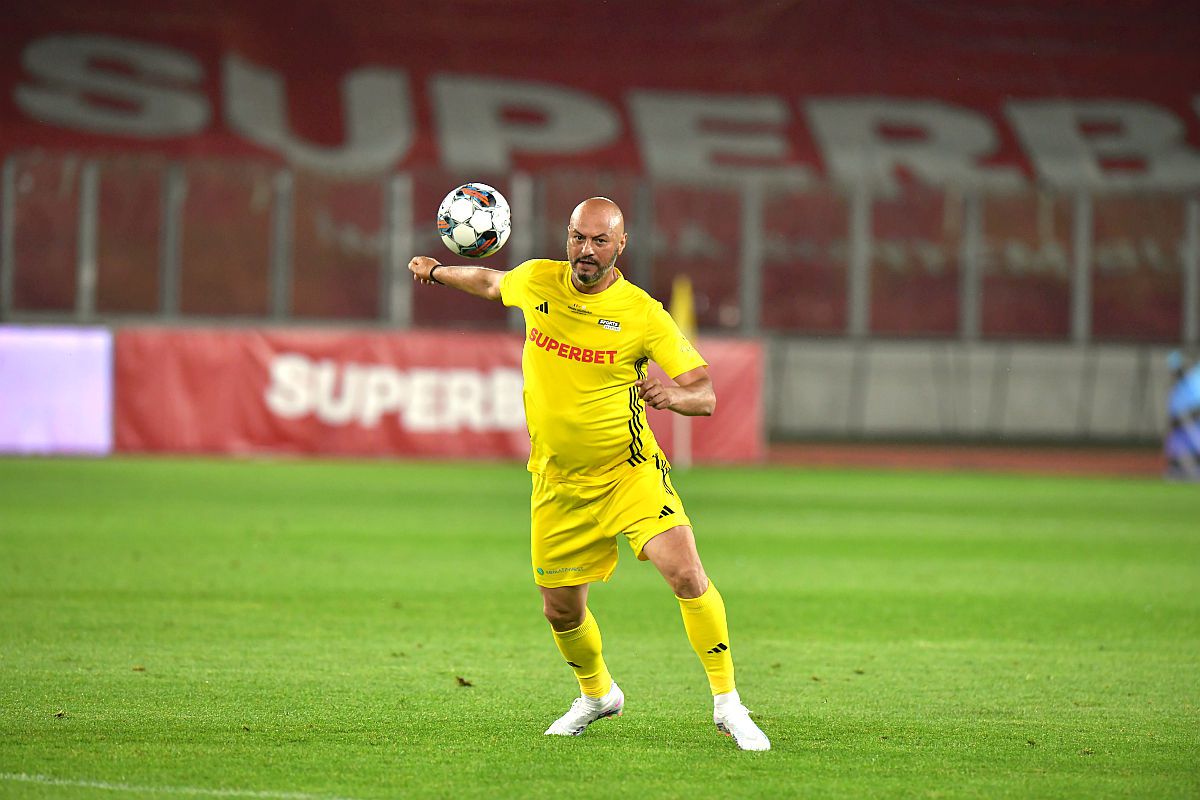 Cum arată astăzi jucătorii Generației de Aur care n-au fost văzuți în ultimii ani + 4 apariții spectaculoase la demonstrativul de la Cluj