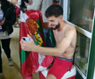 Fiesta în vestiarul lui Dinamo » Amzăr s-a urcat pe masă, dansuri pe manele + 3 momente care nu s-au văzut la TV