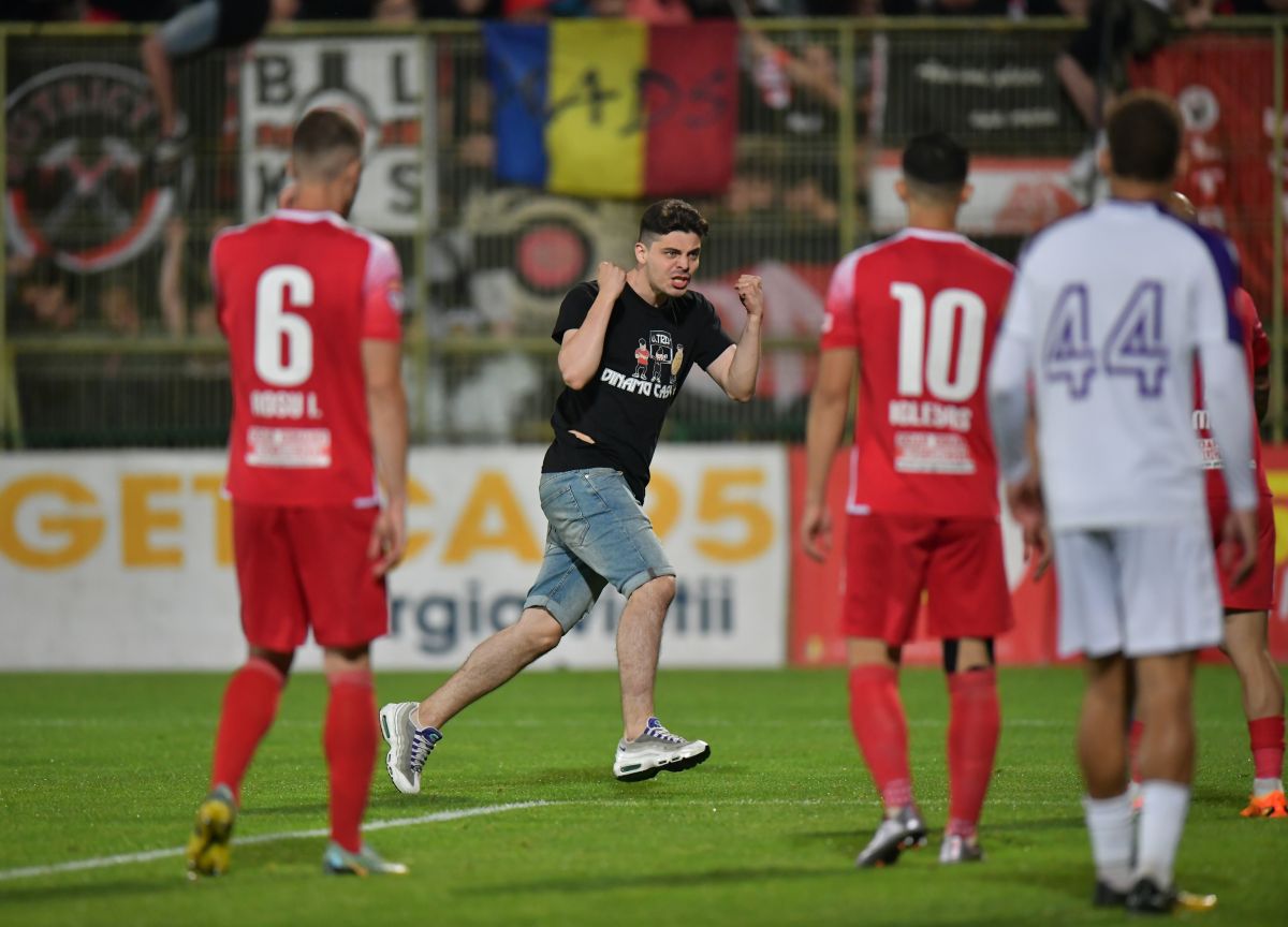 Ilie Dumitrescu își scoate pălăria: „El a făcut diferența la Dinamo. E subiect de documentar”