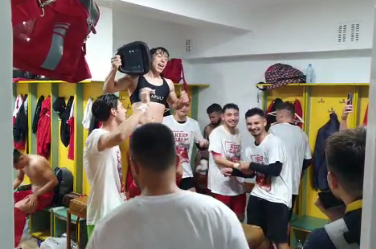 Dinamo, înapoi în Superliga! „Câinii” promovează după un baraj de infarct cu FC Argeș: 13 goluri în două meciuri