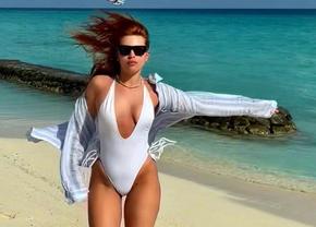 Denisa, fiica cea mare a lui Gabi Balint, apariție de senzație la plajă » Cum arată la 24 de ani