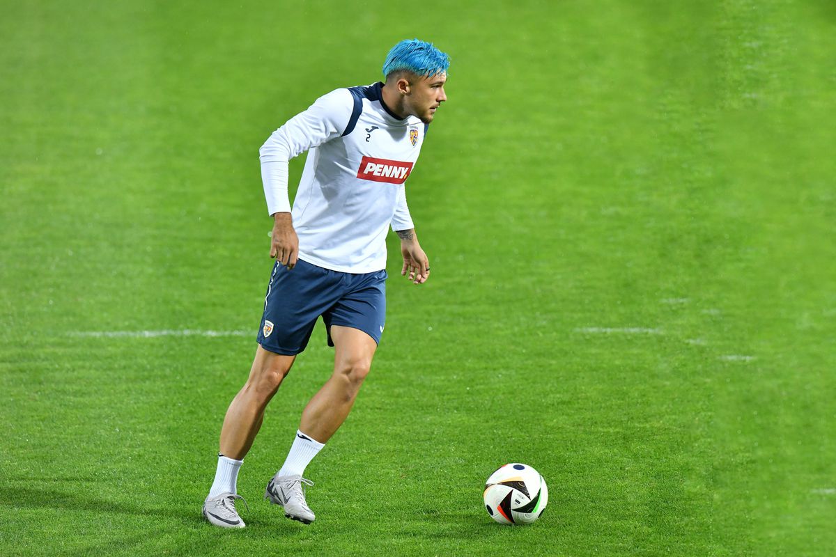 Doi „tricolori” au absentat de la antrenamentul României » Ce se întâmplă cu fotbaliștii care au fost decisivi în preliminarii