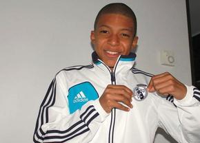 Kylian Mbappe, primul mesaj după ce a fost prezentat la Real Madrid + Imaginile care spun totul