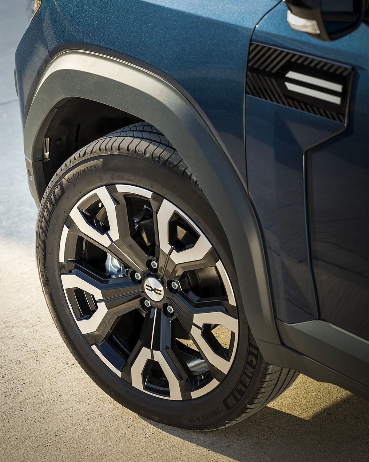 Dacia atacă piața auto cu un accesoriu revoluționar! Ce va apărea pe noile modele Duster, Spring și Bigster