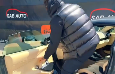 Ianis Stoica, achiziție de lux! Ademenit de arabi, fotbalistul și-a luat o „bestie” de 330.000 de euro