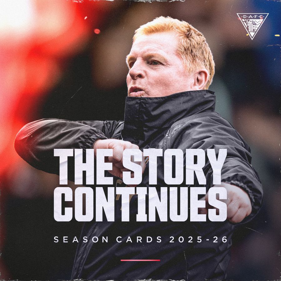 Neil Lennon și-a prelungit contractul cu Dunfermline. FOTO: Instagram @officialdafc Neil Lennon a semnat: „Povestea continuă”
