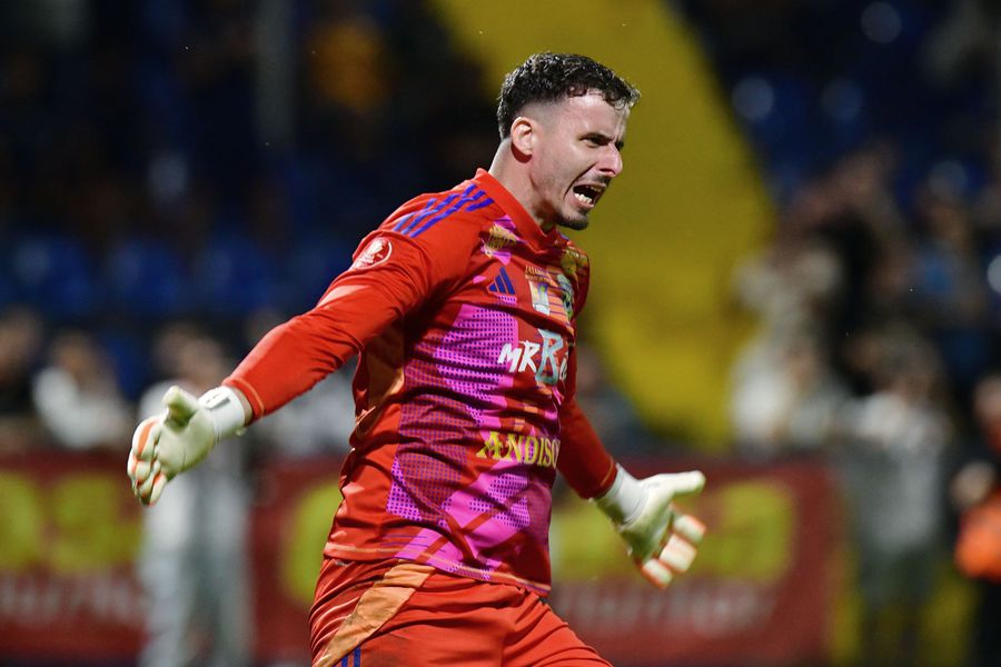 Prima achiziție a lui Liviu Ciobotariu la Petrolul! Salariu lunar de 6.500 de euro