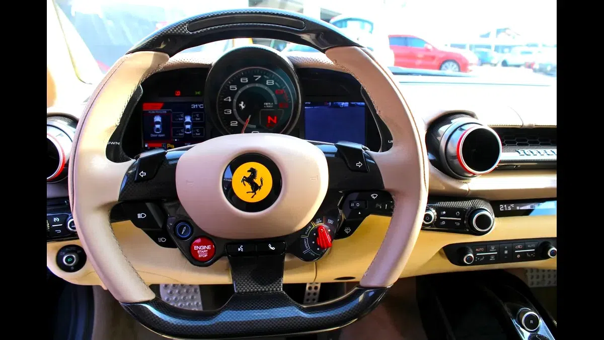 Ianis Stoica, achiziție de lux! Ademenit de arabi, fotbalistul și-a luat o „bestie” de 330.000 de euro