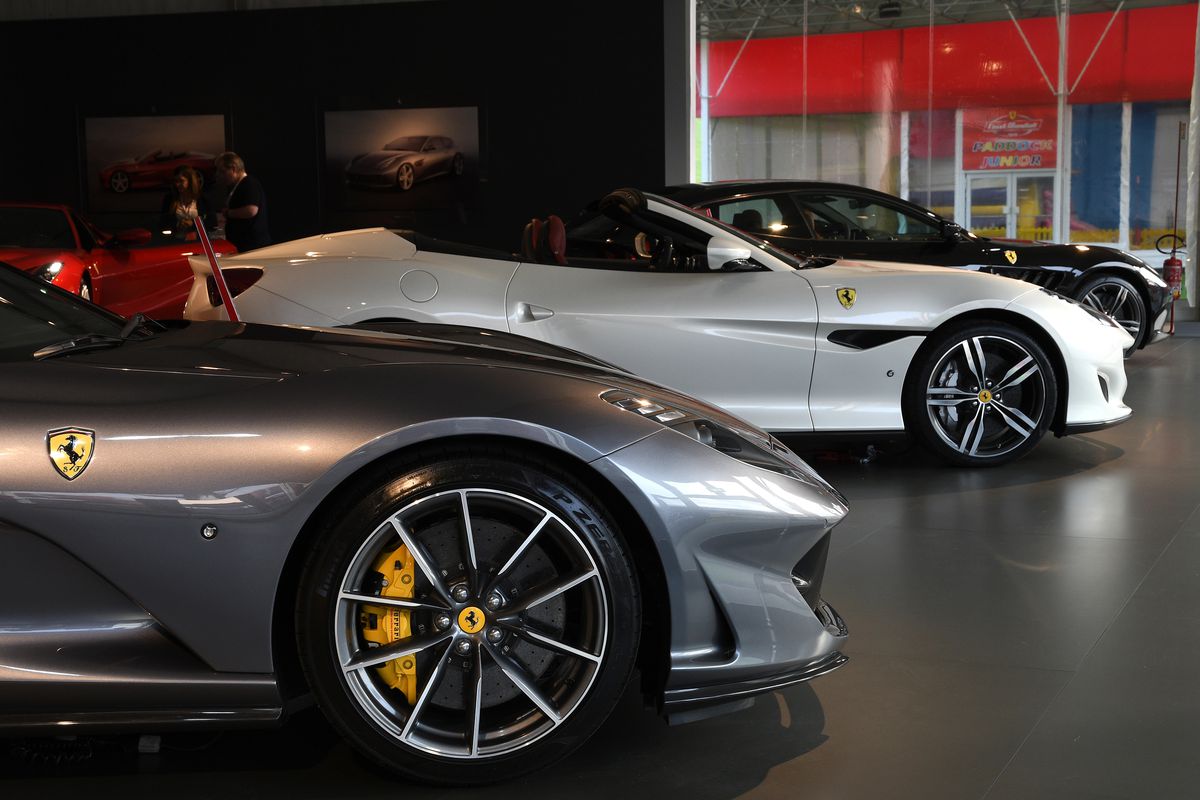 Ianis Stoica, achiziție de lux! Ademenit de arabi, fotbalistul și-a luat o „bestie” de 330.000 de euro