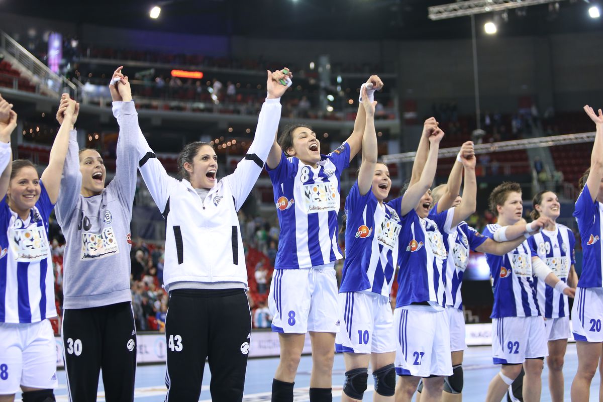 De la glorie la adio » Totul despre cariera Cristinei Neagu: debutul briliant la Mondialul din Franța, accidentările care i-au adus durere și revenirea acasă