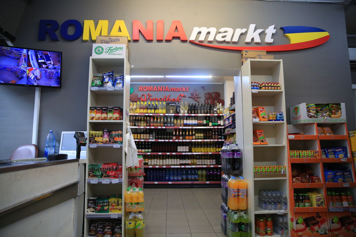 „Am simțit potențial pe piața austriacă” » Business-ul 100% românesc descoperit în Graz: patron-microbist, politică la tejghea și produse tradiționale pe alese