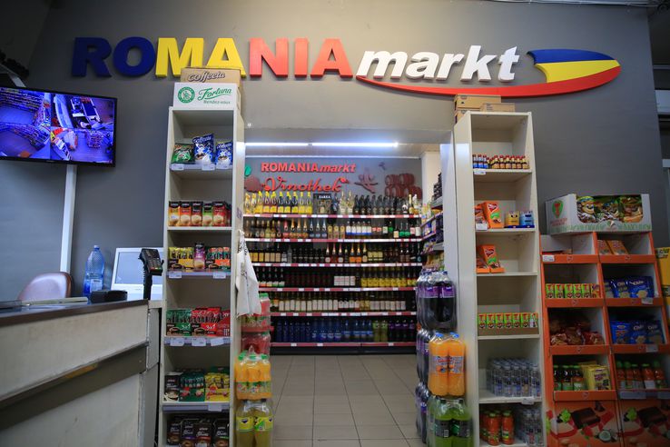 Imagini din magazinul românesc din Graz FOTO: Ionuţ Iordache (GSP)