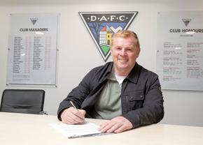 Neil Lennon a semnat: „Povestea continuă”