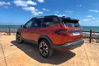 Englezii de la The Telegraph au făcut recenzia noului model Dacia: „Șuncă, ou și cartofi prăjiți”